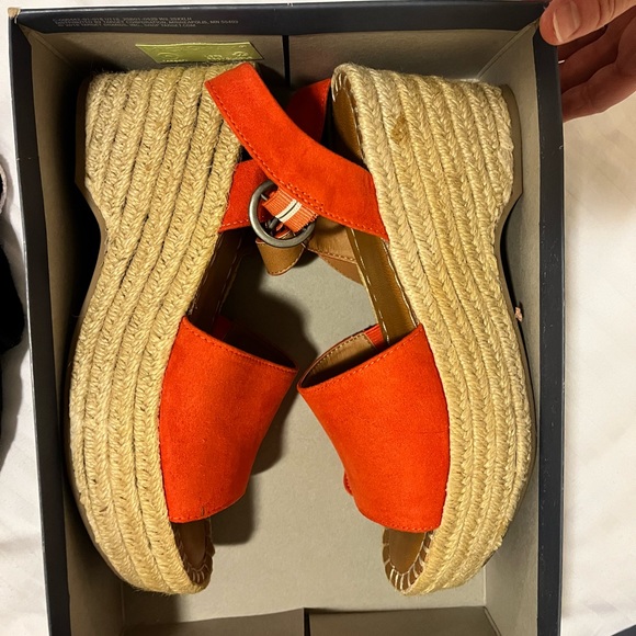 Orange universal thread 8.5 - Picture 2 of 5